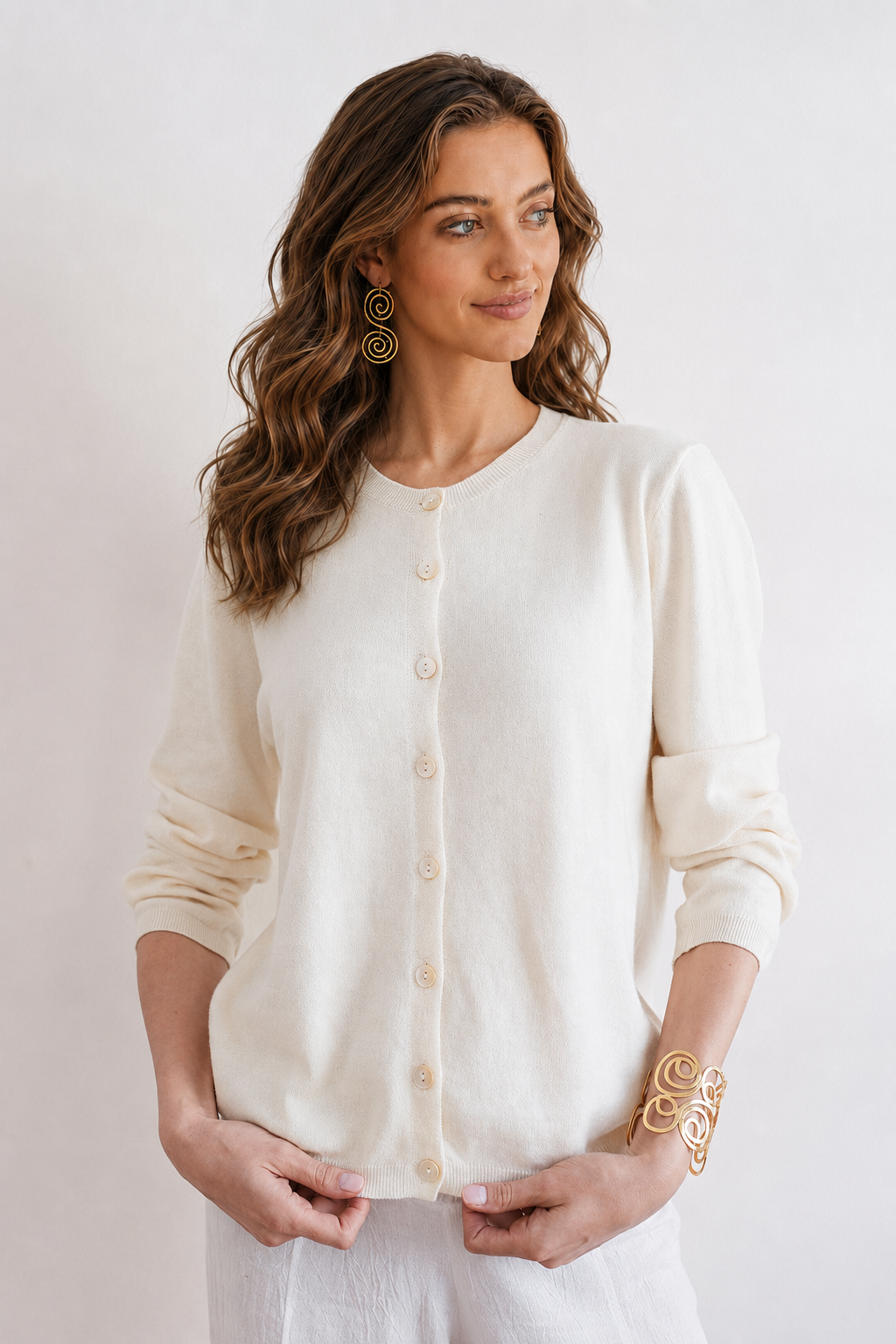 Aura Cream knitwear, alternate view 3