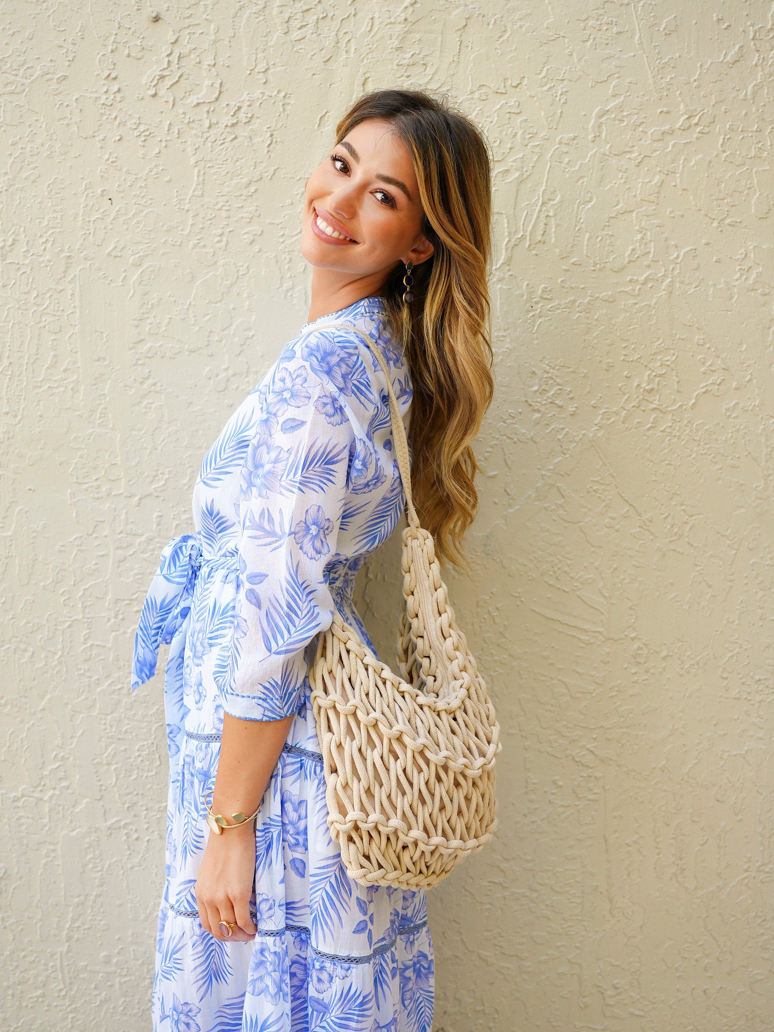 Amaya Blue