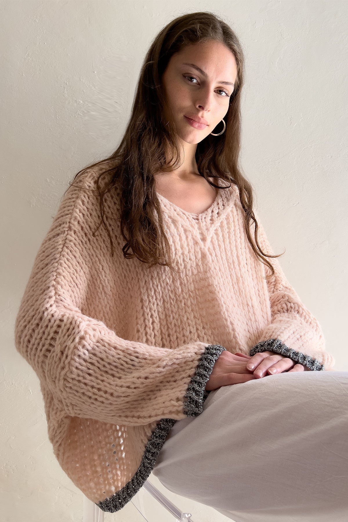 Lula V-Neck Blush Silver Lurex