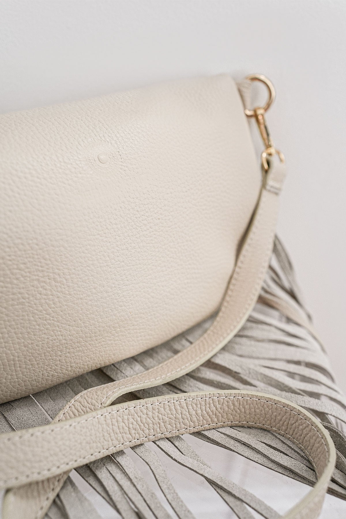 Dolly Fringe Bag Cream