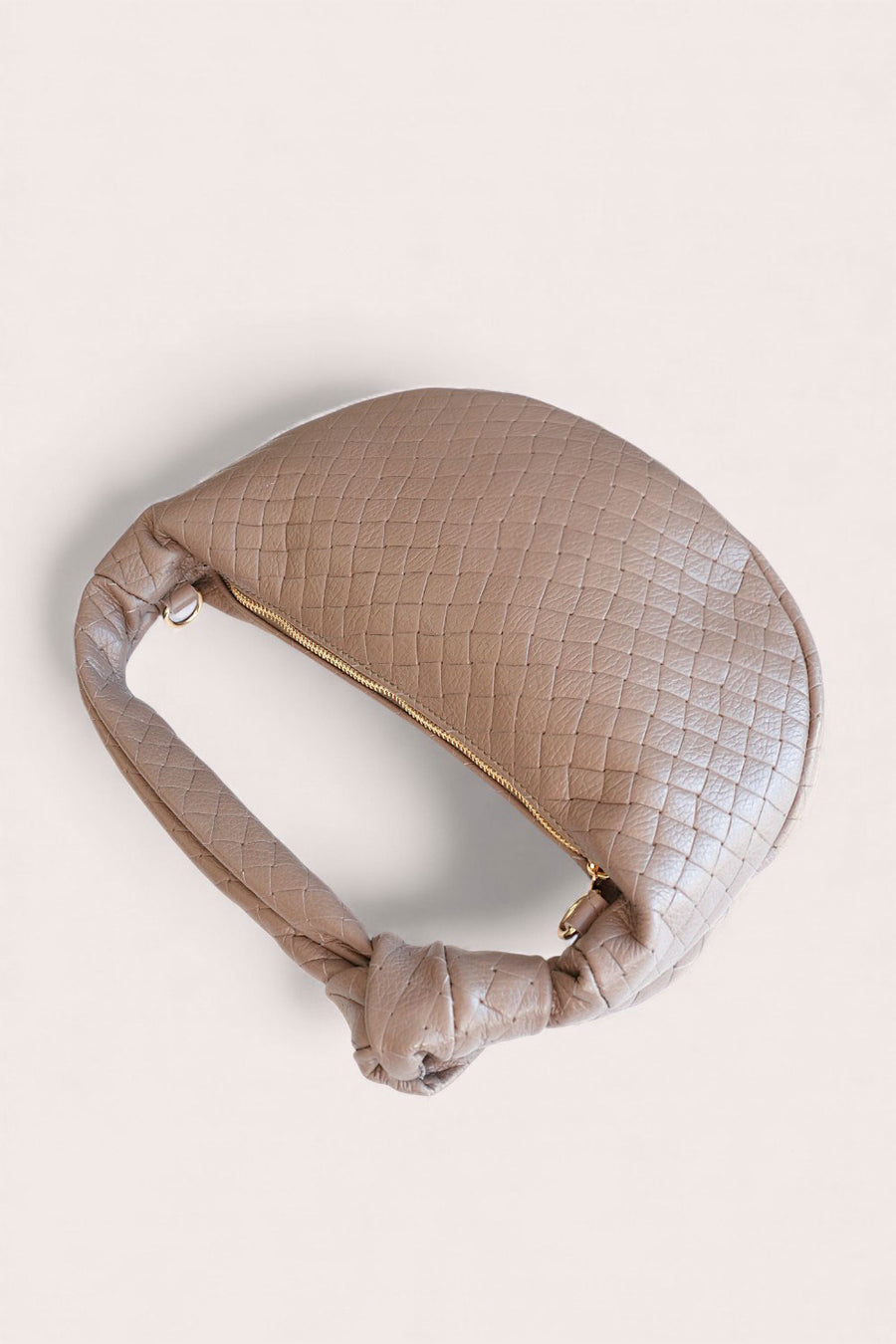 Tonni Taupe