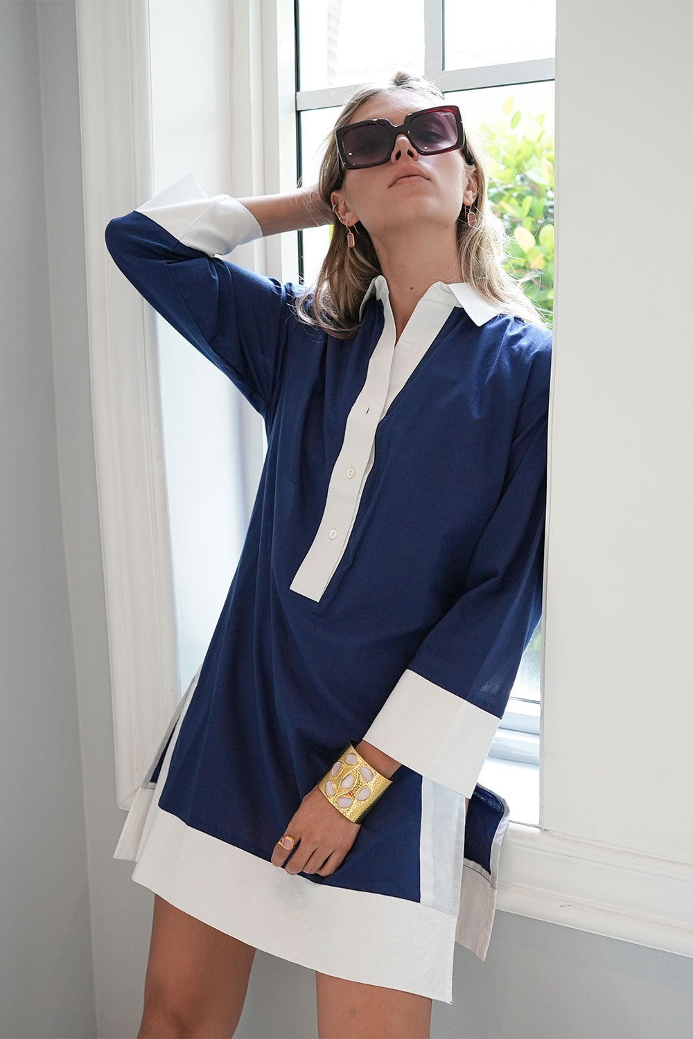Sari Navy