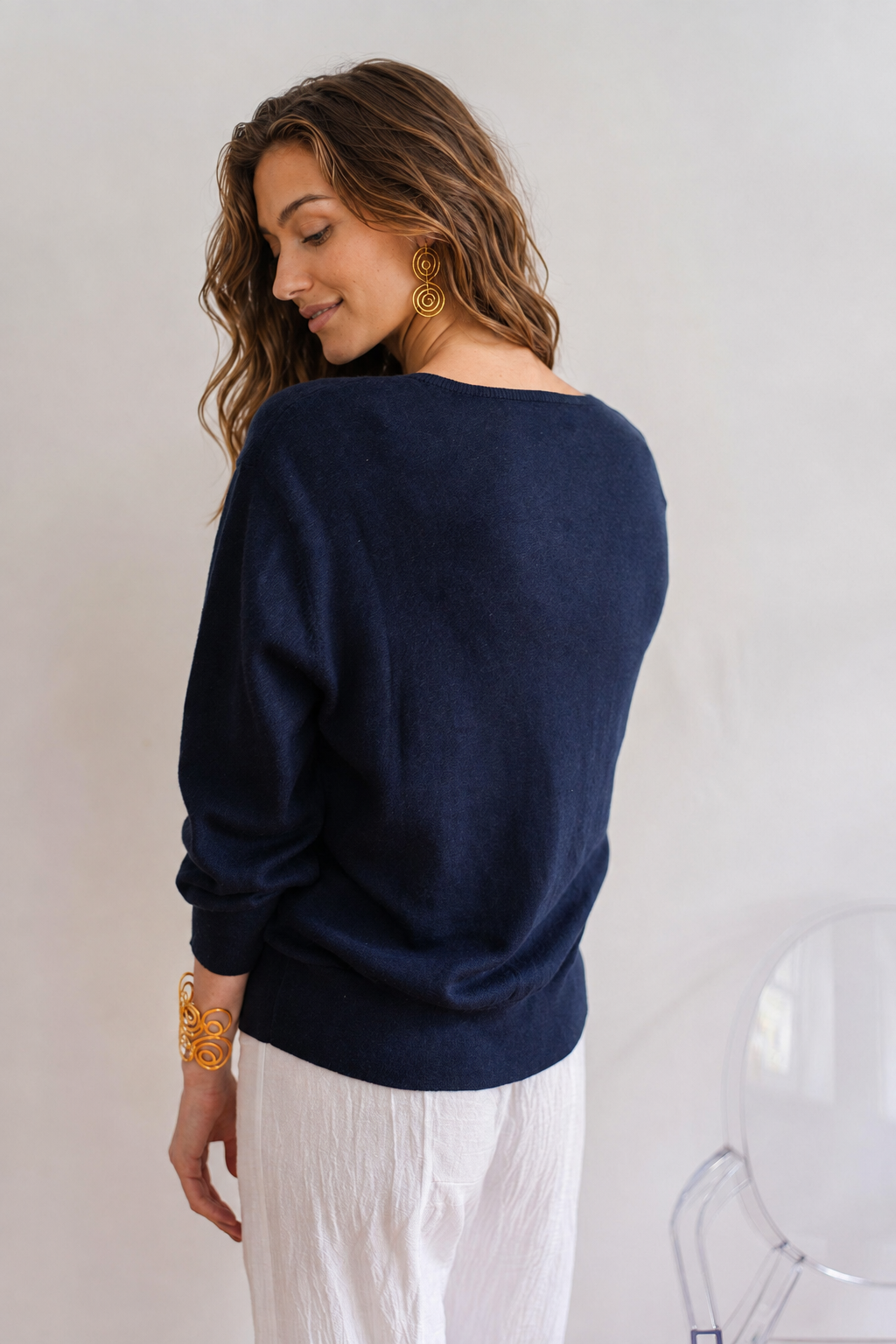 Wander Navy knitwear, alternate view 3