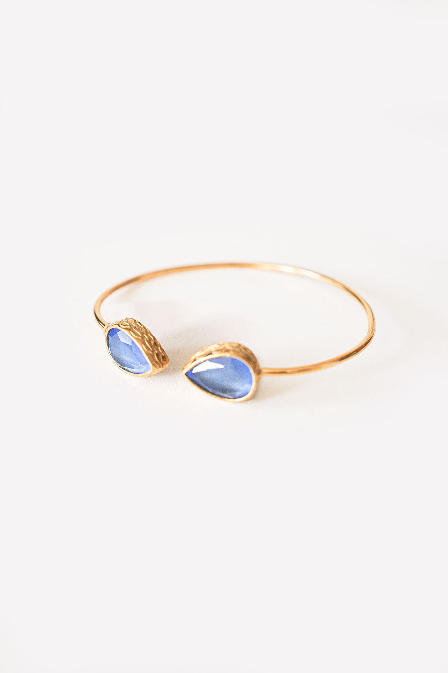 Nika (Cat Eye Stone Blue)